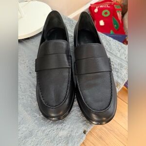 Vince Black Leather Women’s Slip-On Loafers